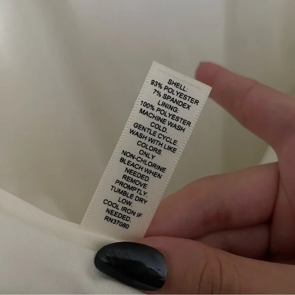 Versona women’s white halter mini dress size 4 grad party bridal honeymoon LWD - Picture 5 of 8